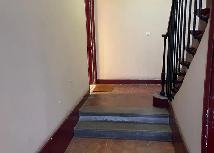 Appartement Au Rez De Chaussee Pres De Gare De Lyon
