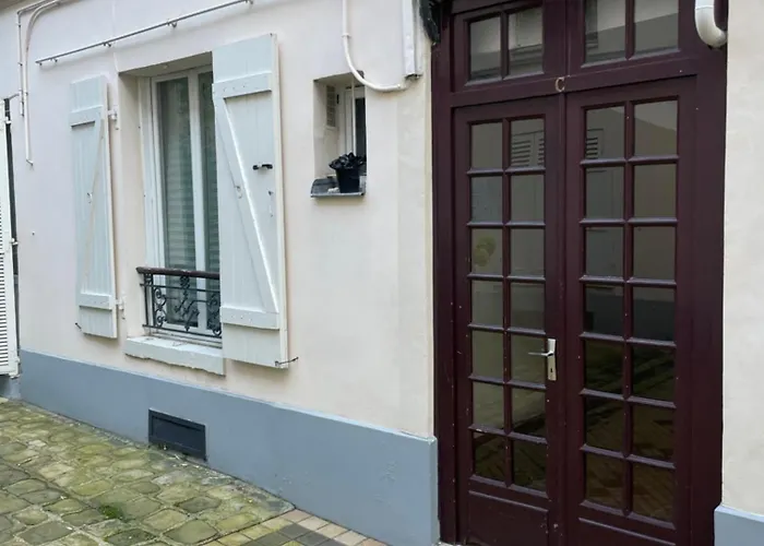 Appartement Au Rez De Chaussee Pres De Gare De Lyon